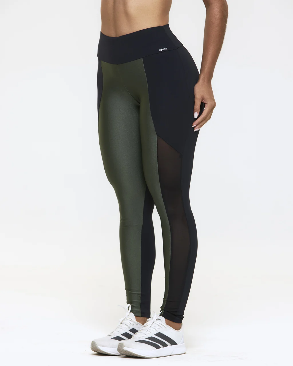 24611 LEGGING COM RECORTE E TULE- FITNESS