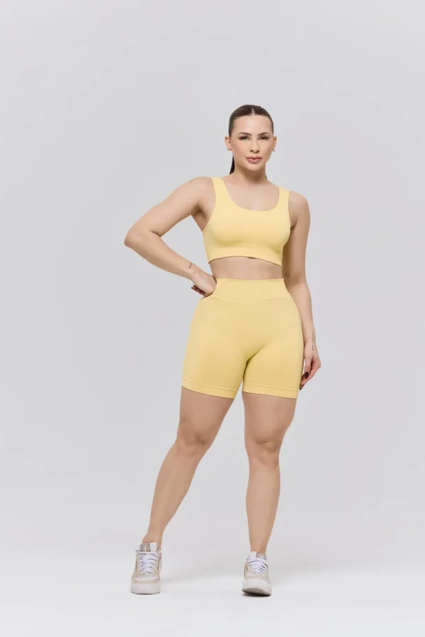 CONJUNTO SHORT E TOP AMARELO SELENE