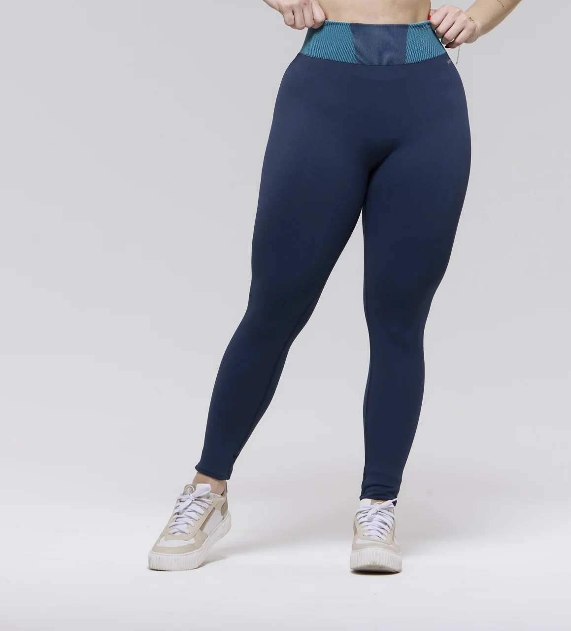 20947 LEGGING SEM COSTURA - FITNESS MARINHO/AZUL