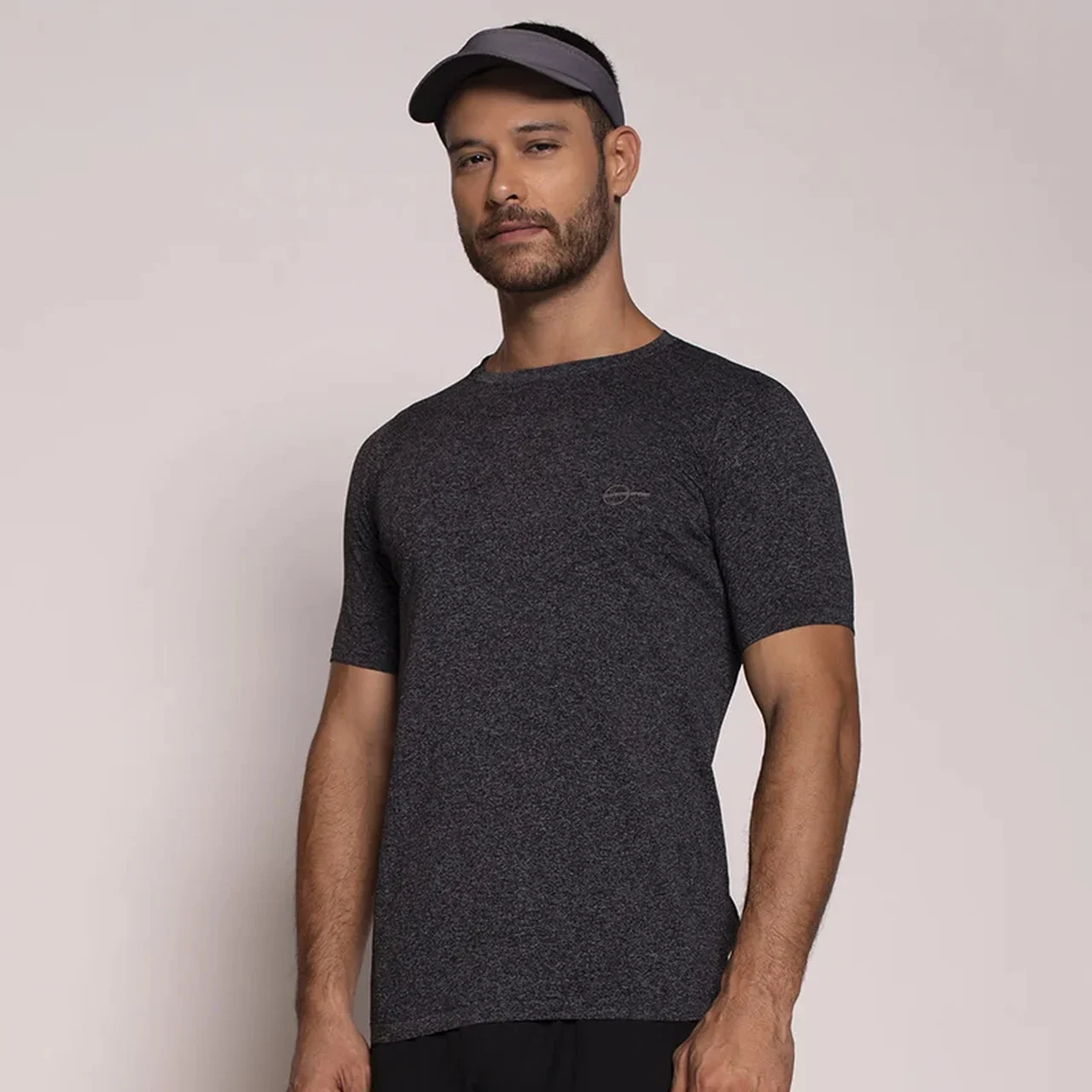 20946 CAMISETA SEM COSTURA MASCULINA PRETO